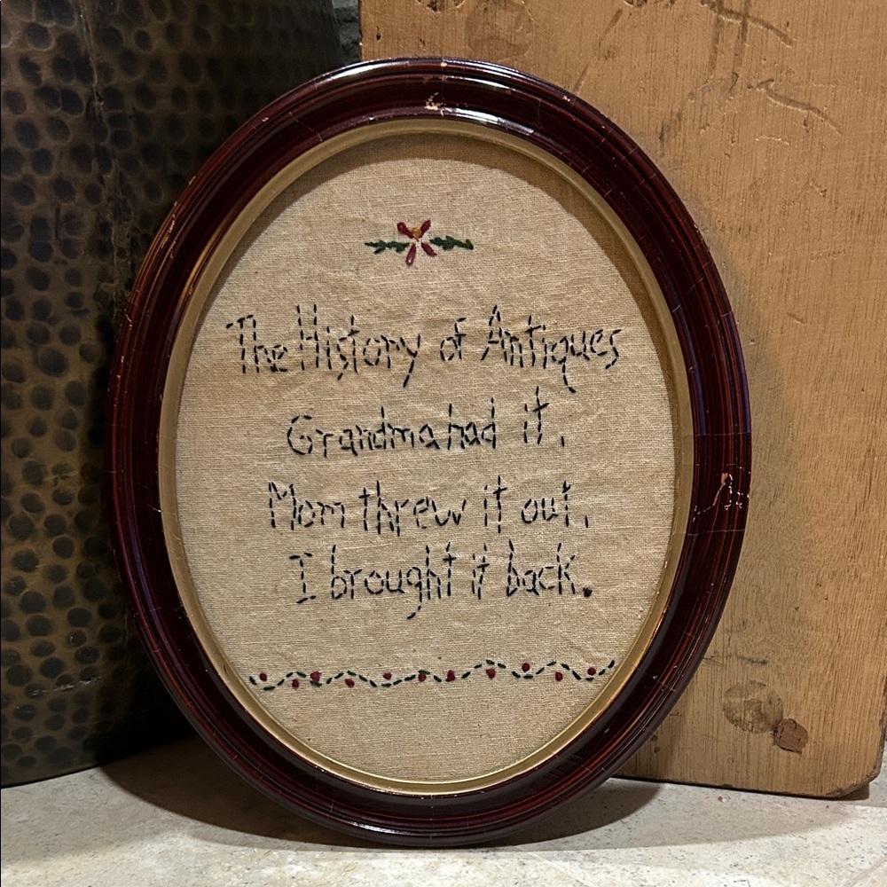SOLD- Vintage Oval Framed Needlepoint Antiques Grandma Mom Art Piece